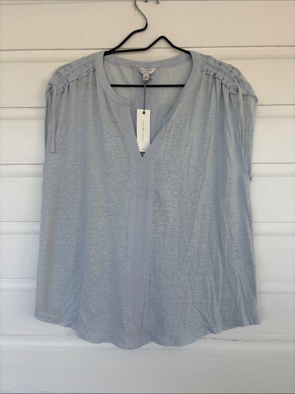 Lucky Brand | NWT Linen Viscose Light Blue Sleeveless V-Notch Neck Blouse L